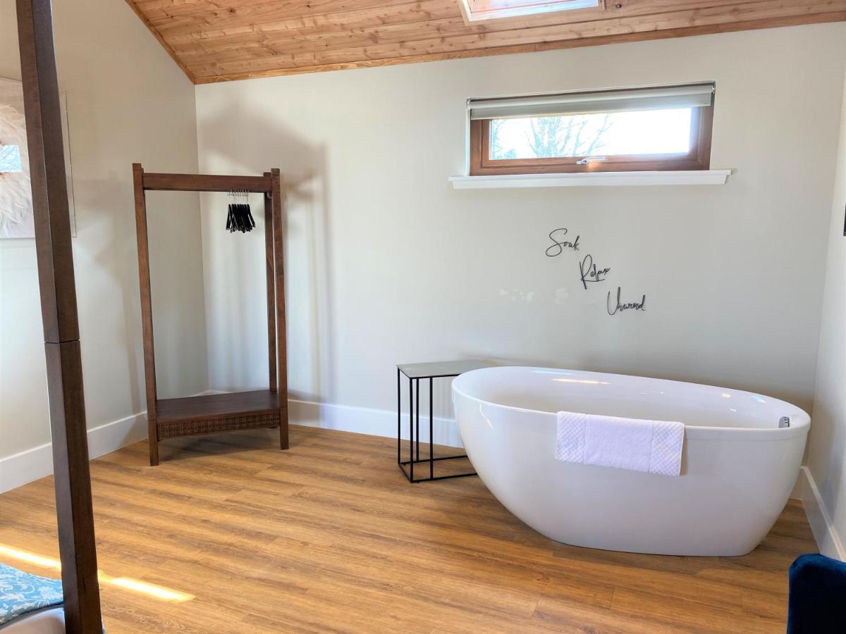 Pheasant Lodge With Hot Tub Forgandenny Екстериор снимка