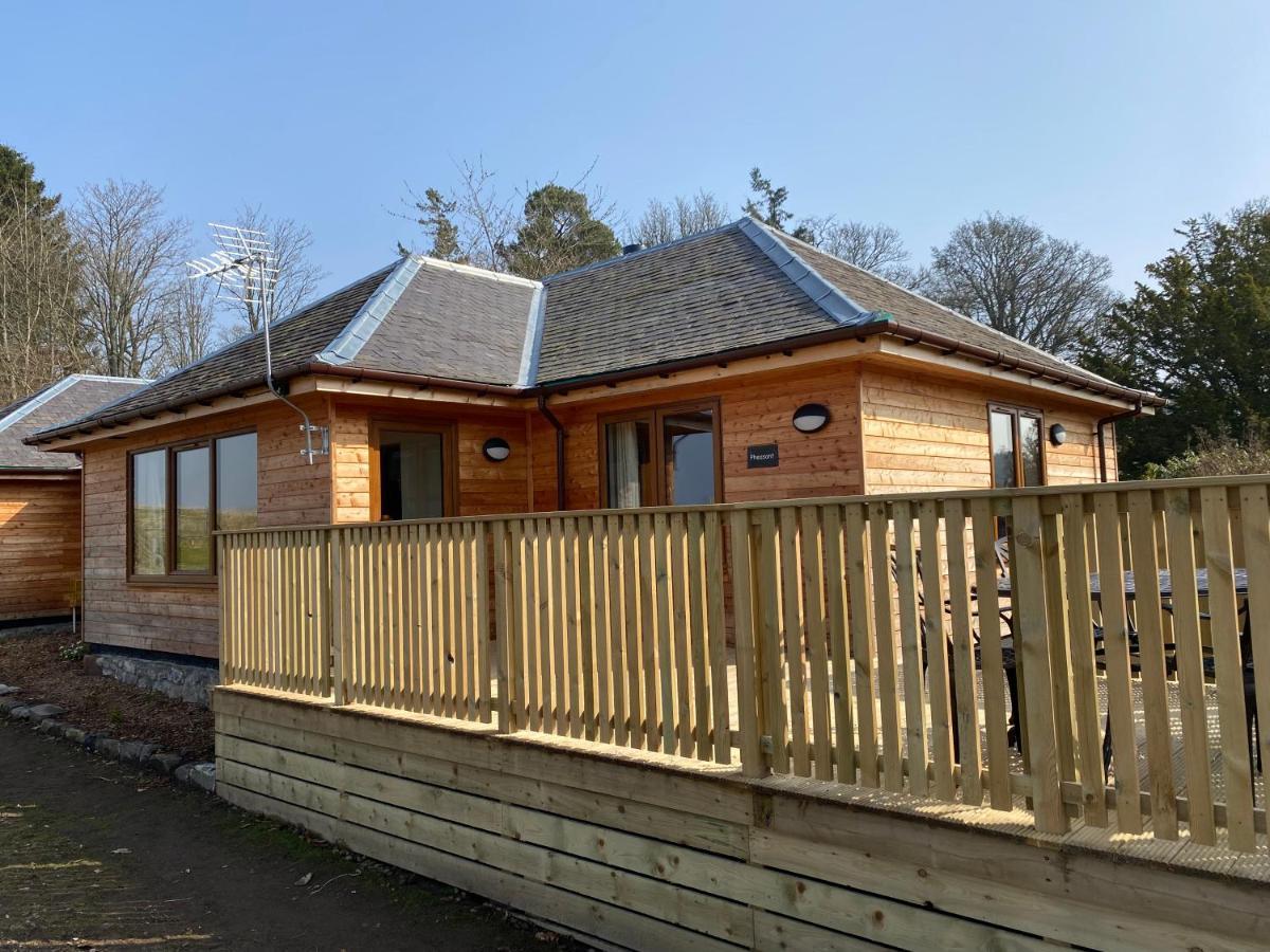 Pheasant Lodge With Hot Tub Forgandenny Екстериор снимка
